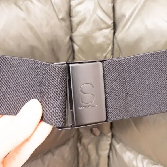 Women's Olive Puffer Jacket with Faux Fur Hood - Picture 10 of 16